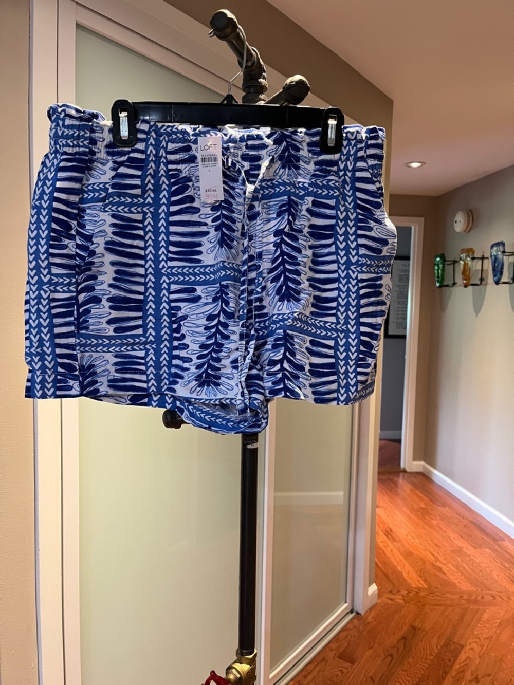 LOFT Navy and White Printed Pull-On Shorts